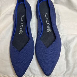 Rothy's comfortable point flats